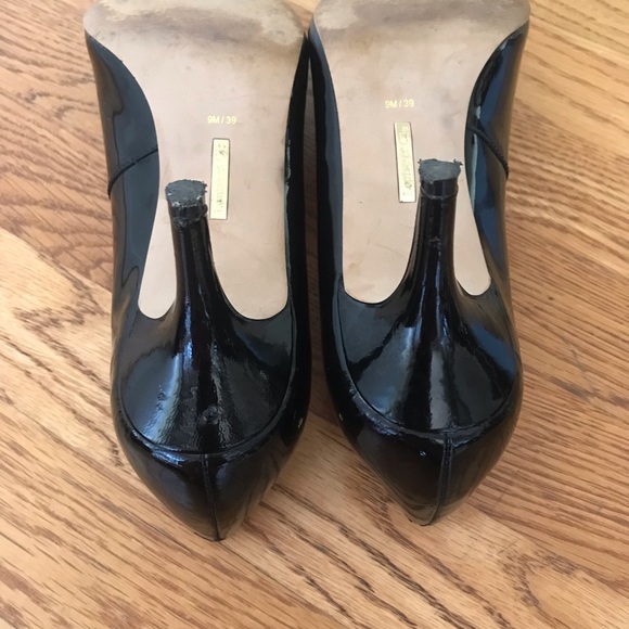 Black Patent Leather Heels - Picture 4 of 7